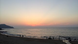 日本の夕日100選！沈みゆく夕陽に感動