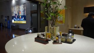 羽田空港内ではコスパいいね