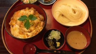 早くから営業している。