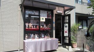指人形の工房、人形劇も