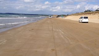 砂浜を駆け抜けて