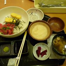 まぐろやまかけ御膳