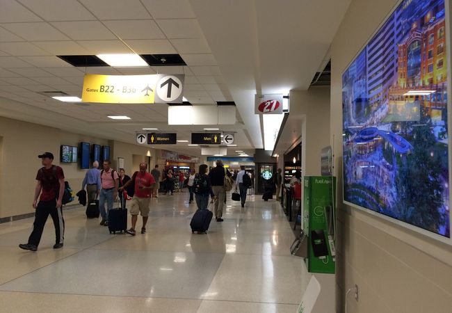 ポート コロンバス国際空港 Cmh クチコミ アクセス 営業時間 コロンバス オハイオ州 フォートラベル