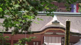 東塔の中心となる建物