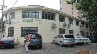 共同租界の楊樹浦路の近代工場に出稼ぎに来た労働者の住んだ街