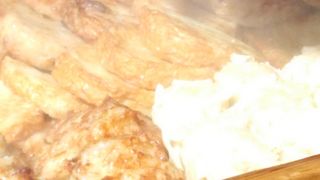 小町通りで食べすぎパンパン