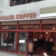岡山駅から徒歩圏、ゆったりレトロなカフェ
