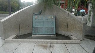 浅草寺境内にある歌碑