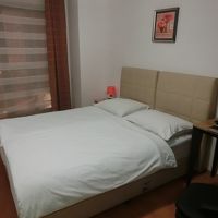 シンプルですが清潔で広々としてます