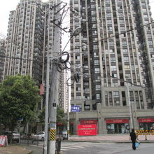 高層住宅が建ち並ぶ