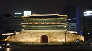 復元後の南大門