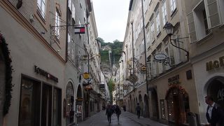 歩行者専用道で安心して歩ける