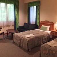 ツインの部屋は広くて感じがいい