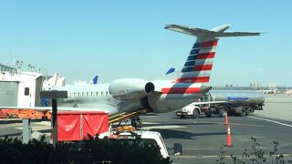 マンハッタンに近い空港