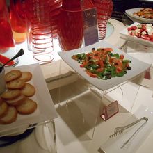 素朴な前菜は食べていても飽きませんね 