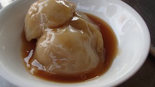 ローカルが並ぶ肉圓