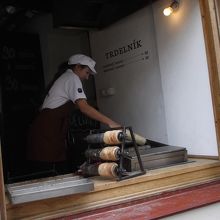 トルデルニークを焼く。