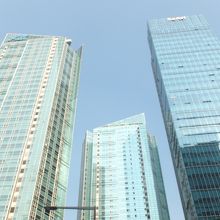 メセナポリスモール