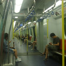 新界の西鐵線の始発、屯門からは流石に空いていました