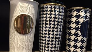 広いけど週末は席確保が困難