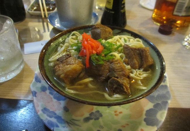 今では数少ない沖縄（日本式）料理