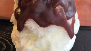 かき氷が有名ですが、ランチもいいです