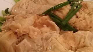 ワイキキの隠れ名店です