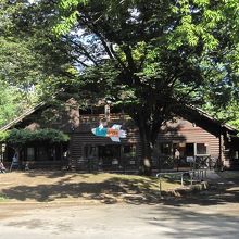 ロケットハウス