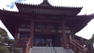 今の慈雲閣は再建されたもの