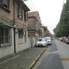 １戸建ての住宅が並ぶ。