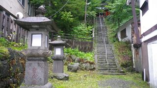 日光湯元温泉の温泉神社