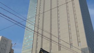 昔の面影を少し残して高層タワービルへと変身