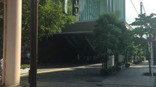 近代的なホール