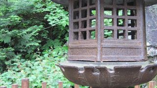 県内最古の鉄燈籠