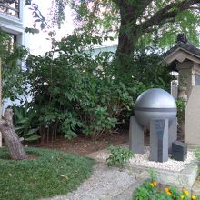 日本橋由来記の碑の周辺