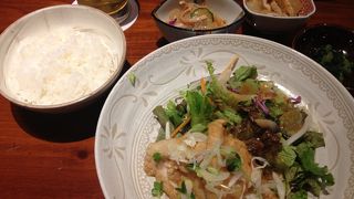 お料理の美味しいカフェ