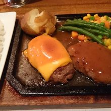 ハーフ&ハーフ ハンバーグ