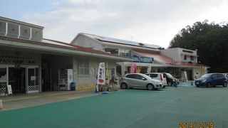 斎場御嶽の駐車場