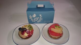 フルーツたっぷりタルト