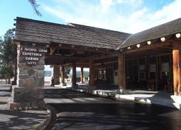 Old Faithful Lodge Cabin - Inside The Park 写真