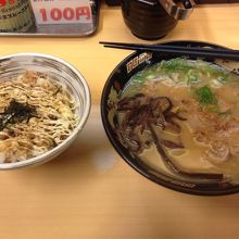 定番ラーメンとマヨめし！