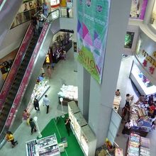 些か昭和の雰囲気が漂います。