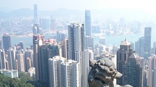 ピークトラムが目の前に