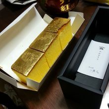 金箔カステラ