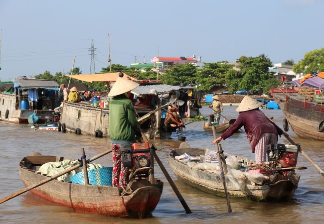ロンスエン水上マーケット