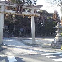 鳥居川の御霊神社。