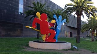 週末に行って駐車場確保が大変でした