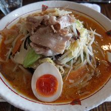 辛みそ野菜ラーメン　大盛