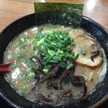 次こそ替え玉！あときくらげを足したいです！