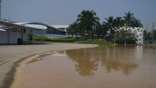 セントーサ島が見えるショッピングモール